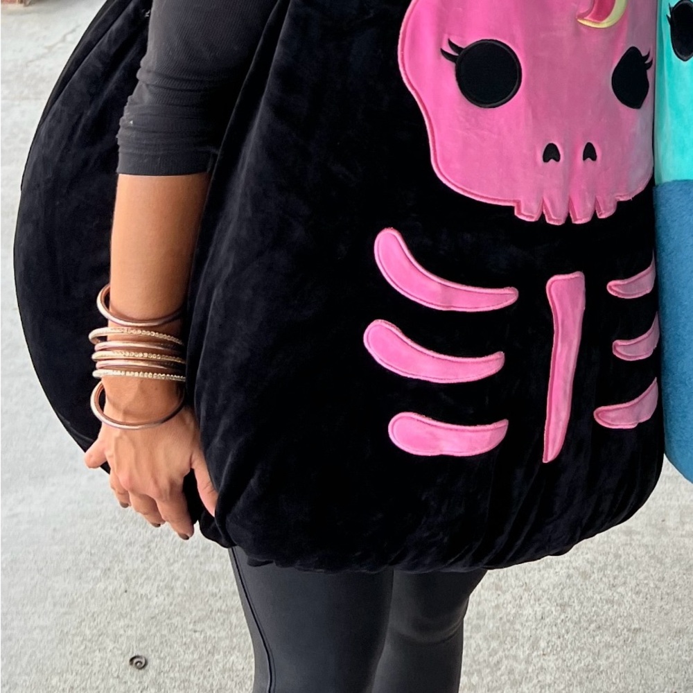 Squishmallow Adult Sketlana Halloween Costume